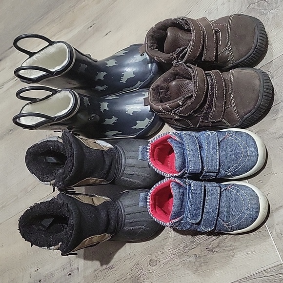 Toddler Shoes - Picture 1 of 6